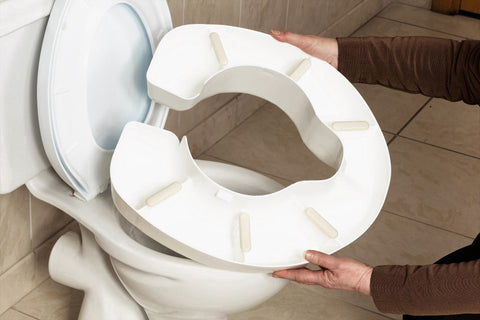 Novelle Clip-On Raised Toilet Seat